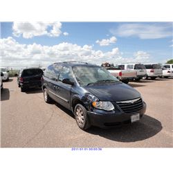 2007 - CHRYSLER TOWN AND COUNTRY