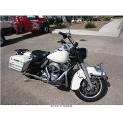 2009 - HARLEY DAVIDSON FLHPI