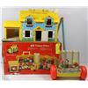 Image 1 : FISHER-PRICE LITTLE PEOPLE FAMILY PLAY HOUSE &