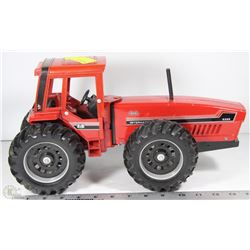 DIE CAST INTERNATIONAL TRACTOR