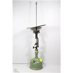 VINTAGE MODEL 168K OIL LAMP MISSING SHADE