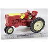Image 1 : VINTAGE METAL INTERNATIONAL TRACTOR