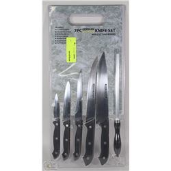7PC GERMAN STYLE WITH CUTTING BOARD