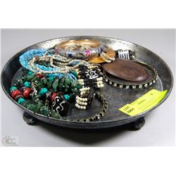 DECORATIVE PLATTER WITH ASSORTED FASHION JEWELLERY