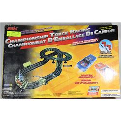 VINTAGE ARTIN CHAMPIONSHIP TRUCK - NEW RACE TRACK