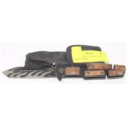 POCKET KNIFE 3.5 INCHES LONG COMES IN CASE