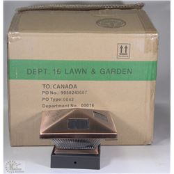 CASE OF 8PC SOLAR POST CAP LIGHTS