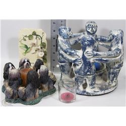 FLAT OF 3 CERAMIC CANDLE HOLDERS