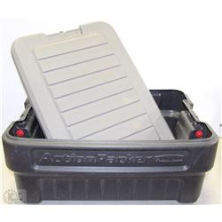 RUBBERMAID ACTION PACKER TOTE