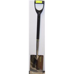 NEW SHOVEL WITH D HANDLE