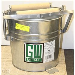 G.W METAL MOP BUCKET