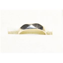 #19-STERLING SILVER GEOMETRIC PATTERN RING