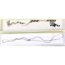 LOT OF 2 FASHION NECKLACES