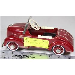 GARTON ROADSTER #11831 1941 DIECAST CLASSIC