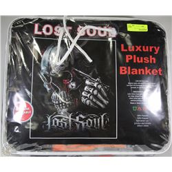LUXURY PLUSH QUEEN SIZE BLANKET
