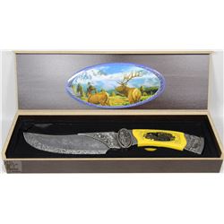 CARVED DECORATIVE KNIFE IN CASE