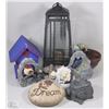 Image 1 : BOX OF GARDEN DÉCOR - GNOMES,