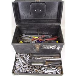 TOOL BOX WITH CONTENTS INCLUDING SOCKETS,HANDTOOLS