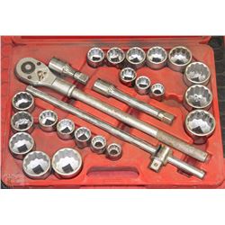 HEAVY DUTY 3/4" SOCKET SET INCOMPLETE MISSING 7/8"