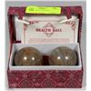 Image 1 : BOX OF 2 CHINESE BAODING HEALTH BALLS