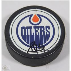 GRANT FUHR HOCKEY PUCK SIGNED