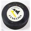 Image 1 : PITTSBURGH PENGUINS SIGNED PUCK BY JAROME JAGR