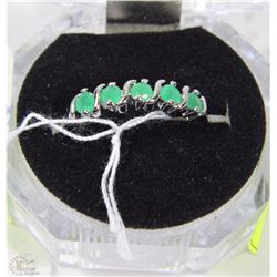#37NATURAL EMERALD .925 STERLING SILVER RING