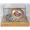 Image 1 : SAN FRANCISCO GIANTS COLLECTIBLE HELMET DISPLAY