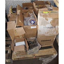 PALLET OF NEW BARWARE INCLUDING HARP PONY PITCHERS
