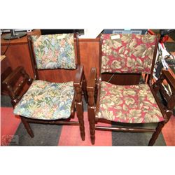 2 VINTAGE WOODEN CHAIRS WITH ARM RESTS