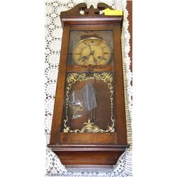 VINTAGE WALL HANGING CLOCK