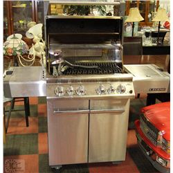 NAPOLEON LEGEND SERIES BARBECUE WITH SIDE BURNER
