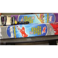 2 KITES AND STRING HOLDERS