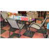 Image 1 : ESTATE PATIO SET W/4 CHAIRS