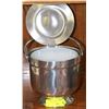 Image 1 : SUPER EXTRAORDINARY AND ULTRA UNIQUE ICE BUCKET