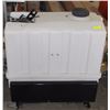 Image 1 : BOBCAT CHEMICAL SPRAY TANK WITH PUMPS - CONDITION