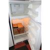 Image 2 : FRIDGIDAIRE FRIDGE TESTED AND WORKING MISSING