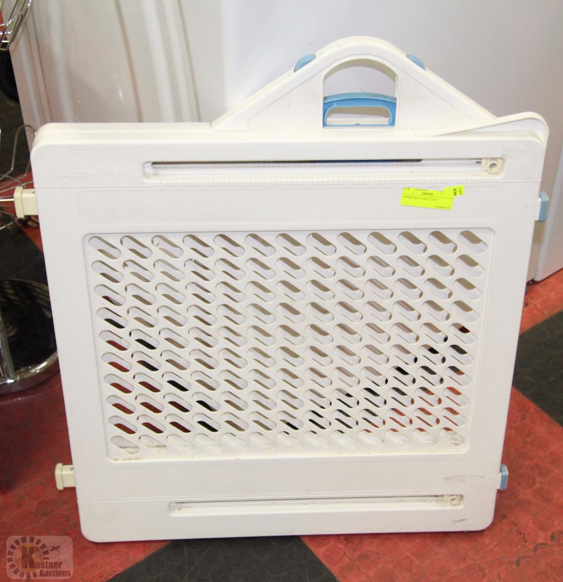 FISHER PRICE BABY GATE