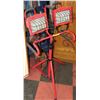 Image 1 : RED DUAL HALOGEN WORKLIGHT WITH TRI-POD