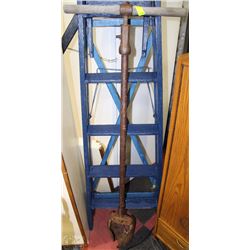 ANTIQUE CAST IRON POST HOLE AUGER WITH "CHANCE