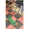 Image 1 : SCOTT'S CLASSIC 20" REEL LAWN MOWER