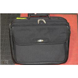 TARGUS 15.4" DELUXE LAPTOP CARRY CASE