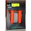 Image 1 : PAIR OF BICYCLE GRIPS