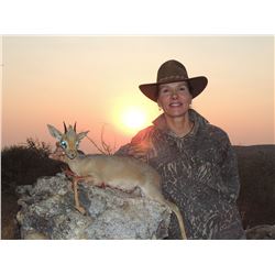 Trophy oryx and plainsgame hunt for 4 hunters in Namibia (4 days)