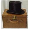 Image 1 : Man's top hat in leather case, sheared beaver