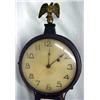 Image 2 : New Haven Clock Co. banjo clock, brass eagle