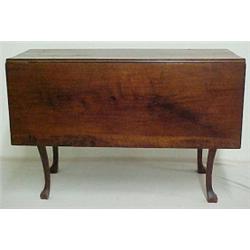 Walnut drop-leaf table, rectangular leaves, s