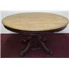Image 1 : Round oak dining table with carved center ped
