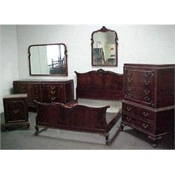 Flame mahogany six piece bedroom set C.1940,