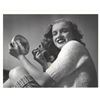 Image 1 : JOSEPH JASGUR: MARILYN MONROE APPLYING MAKE UP.
